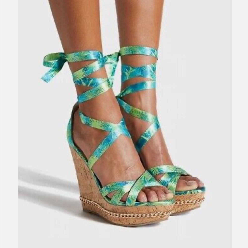 NWT Shoedazzle Nox Wedge Sandal Womens 9.5